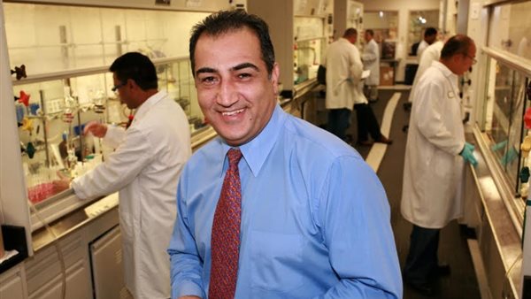 مجموعة مجلي الطبية تبدأ بصناعة أجهزة لفحص الإصابة بـ