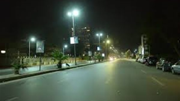 شاهد .. شوارع وسط القاهرة والمهندسين وروكسي أثناء حظر التجوال | فيديو 