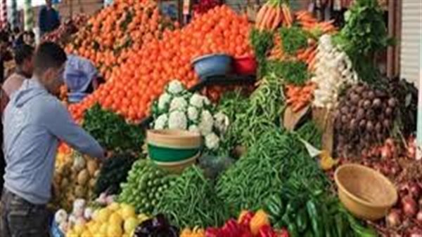 أسعار الخضار والفاكهة بسوق العبور اليوم الأحد 29 مارس 2020