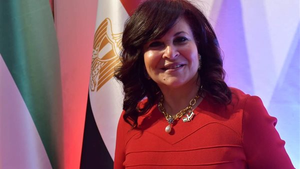 أماني مصطفى: الركود التجاري العالمي دافع للإنتاج وإعادة تاريخ الصناعات المصرية