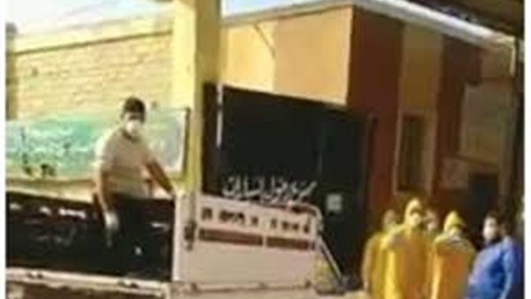 محافظ بورسعيد يكشف التفاصيل الكاملة لنقل متوفى بكورونا على سيارة ربع نقل | فيديو 