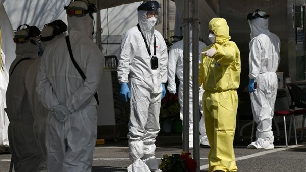 طبيب مصرى ببكين : الالتزام سر سيطرة الصين على كورونا والإصابات الجديدة من الخارج | فيديو 