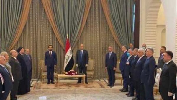 رسميا.. تكليف مصطفى الكاظمي بتشكيل الحكومة العراقية | صور