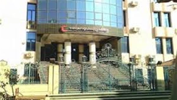 مدير مستشفى المطرية: عزل طبى لـ 10 عاملين بسبب علاقتهم بـ «الزيتون التخصصى» | فيديو