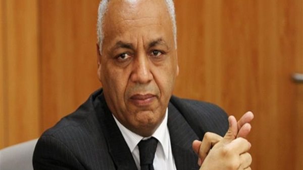 مصطفى بكرى: نمر بمرحلة صعبة وعلينا الإلتزام بالإجراءات حتى نعبر الأزمة | فيديو 