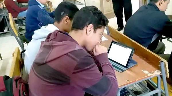 أزمة جديدة تطارد وزارة التعليم في امتحانات الصف الثاني الثانوي