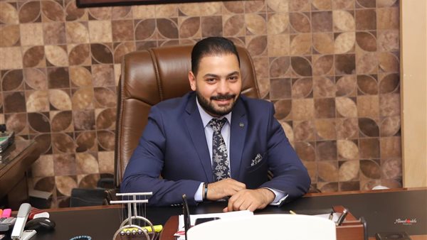 السيناريست معتز كرم يحضر لفيلم سينمائي جديد