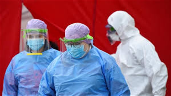 تعليق قوي من أحمد موسي على إصابة 22 بقناة الجزيرة بفيروس كورونا | فيديو