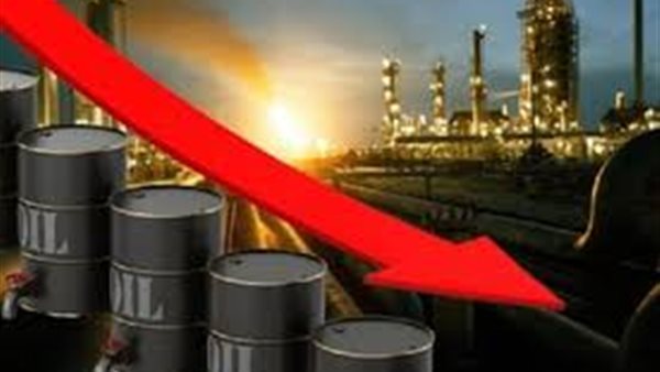 عاجل.. انخفاض تاريخي لأسعار البترول | فيديو