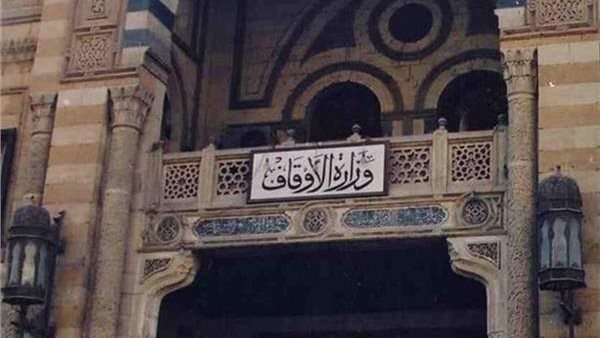 الحقيقة الكاملة عن منع قراءة القرآن في رمضان