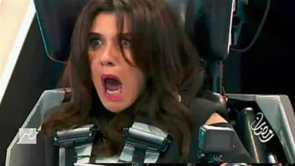 حركة خارجة من رامز جلال لغادة عادل في برنامج 