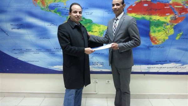 الخميس.. إستجوابات للمشاهير في أولي حلقات خط أحمر مع محمد موسي علي الحدث اليوم 