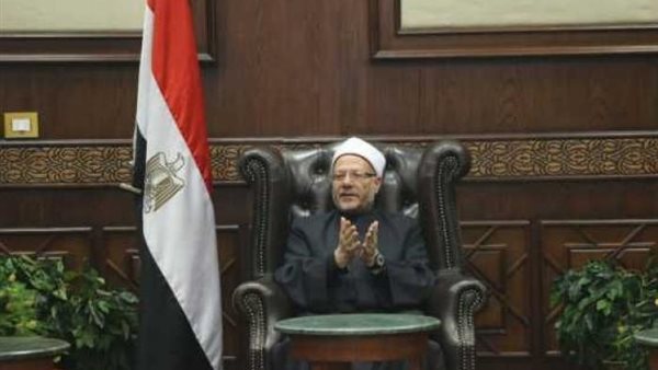 المفتي : من يحتسب في زمن الوباء يكتب له مثل أجر الشهيد | فيديو 