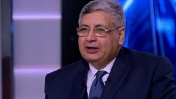 كيف يعالج المصابين بكورونا في مصر ؟  مستشار الرئيس للصحة يجيب
