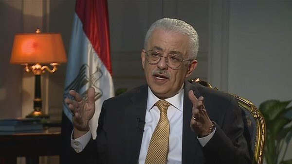 التفاصيل الكاملة..وزير التعليم يعلن طرق تسليم المشروعات البحثية للطلاب وموعدها 