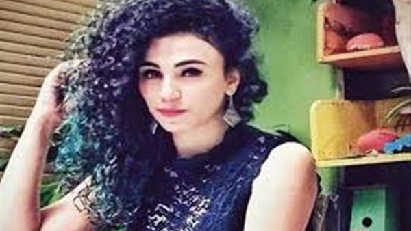 زينب غريب أو رضوى في 