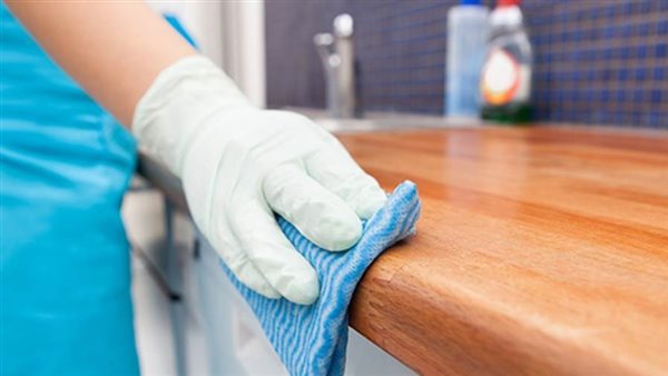 الصحة: ٥ اجراءات عليك اتباعها لتطهير وتنظيف الأسطح للحماية من فيروس كورونا 