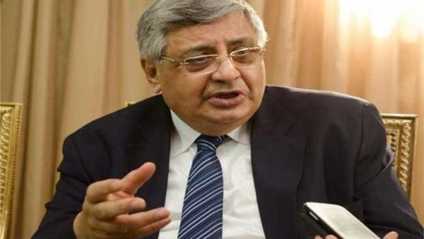 بعد اعلان هيئة الاستعلامات اجراء 105 ألف pcr .. مستشار الرئيس للصحة يوضح تفاصيل المليون تحليل لاكتشاف فيروس كورونا 