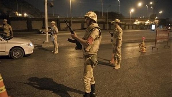 تفاصيل أول مقترح للحكومة بتطبيق حظر تجوال كامل 