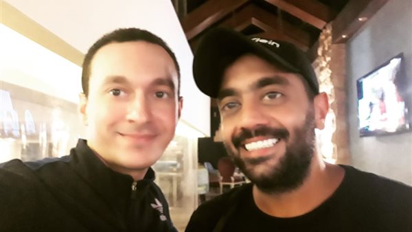 طارق زيدان ينتهي من كتابه فيلم لآيتن عامر ونبيل عيسى 