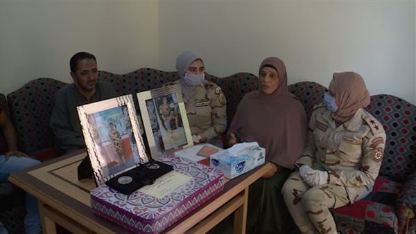 أحمد موسى عن هدايا الرئيس السيسي لأسر الشهداء في العيد: هي دي مصر | فيديو