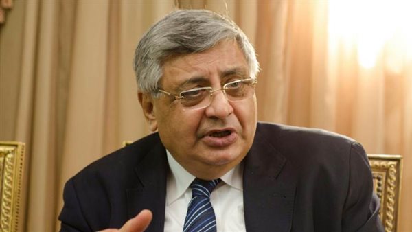 مستشار الرئيس للصحة يكشف أسباب زيادة اصابات كورونا ويوجه رسالة عاجلة