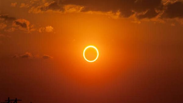 حلقة النار.. ظاهرة فلكية تضرب الأرض 21 يونيو