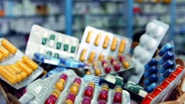 شعبة الأدوية : طرح فيتامينات رفع المناعة بالصيدليات الأسبوع الجاري .. ولدينا مخزون كافي | فيديو 