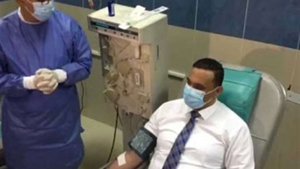 محافظ الدقهلية عن تبرعه بالدم بعد التعافي من كورونا: واجب وطني | فيديو