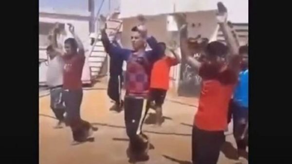 عاجل..وصول المصريين المحتجزين في ليبيا إلى أرض الوطن