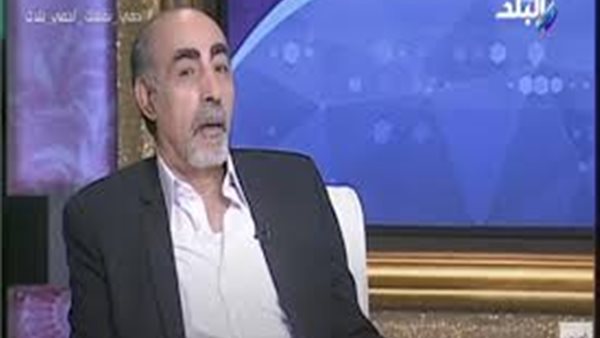 بطل «100 وش»: أختي أول من اكتشف موهبتي الفنية | فيديو