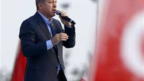 أحمد موسى: أردوغان تراجع بعدما تأكد أن ليبيا ستكون مقبرة له | فيديو 