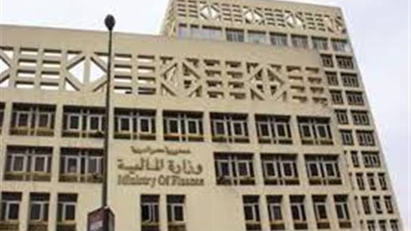 المالية: استمرار تطبيق آلية رفع الحجز عن الممولين | فيديو