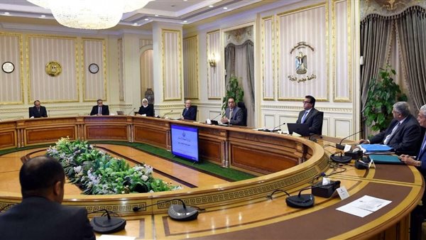 الحكومة : استمرار غرامة الكمامة .. وإغلاق قاعات الأفراح ودور المناسبات | فيديو