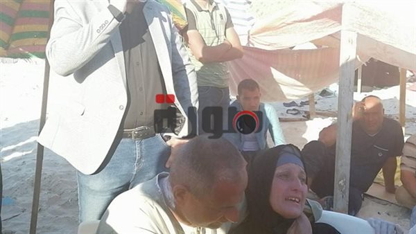 مأساة أسرة غرق اثنين من أبنائها ولازال الثالث في مياه شاطئ النخيل بالإسكندرية |صور 