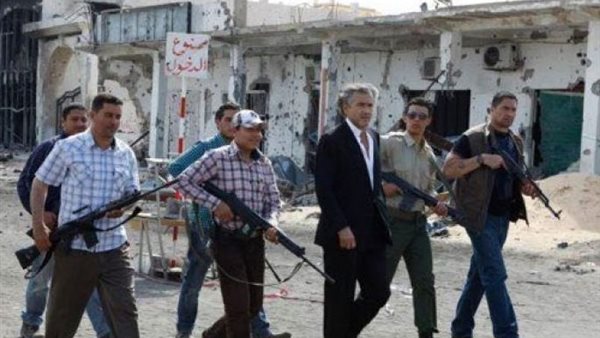 أحمد موسى: الصهيوني برنارد ليفي «عراب الخراب» يزور حكومة الوفاق بموكب رئاسي | فيديو