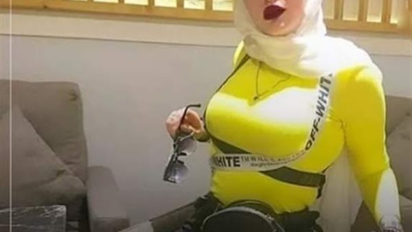 خال حنين حسام يتشاجر مع والدها: انت السبب في اللي حصل لها 