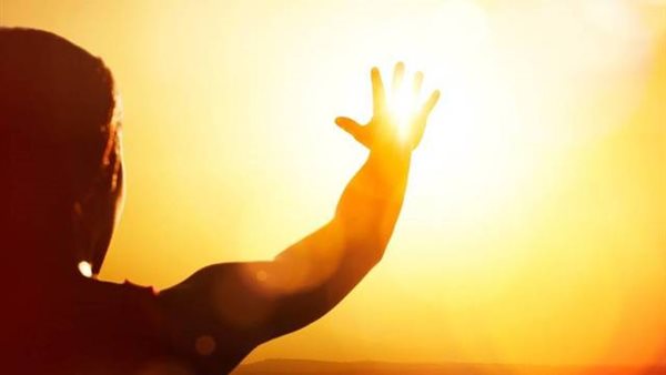 حقيقة تعرض مصر لموجة شديدة الحرارة في العيد | فيديو