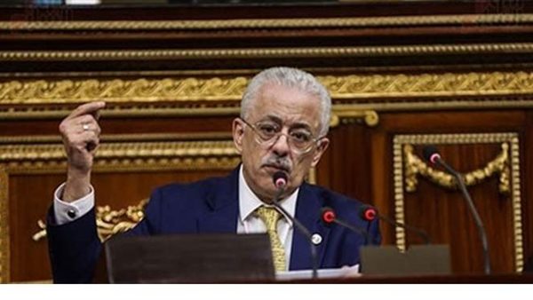 الحكومة تكشف حقيقة تطبيق التعليم عن بعد العام المقبل