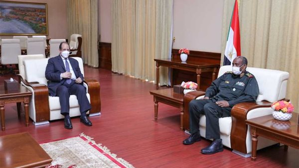 تفاصيل زيارة عباس كامل إلى السودان | فيديو