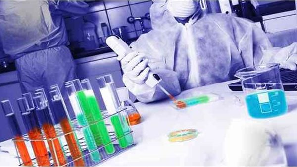 التعليم العالي تفجر مفاجأة وتكشف نتائج تجربة 4 أنواع من اللقاحات ضد كورونا | فيديو 