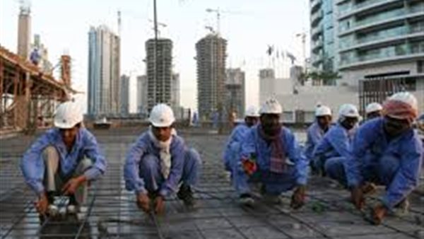 الإمارات تفرض إجراءات جديدة لاستقبال العمال المصريين