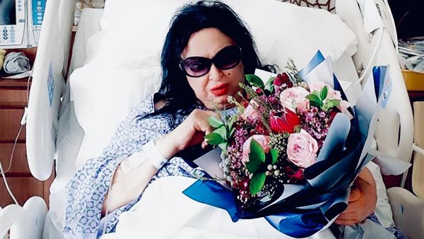 لبنان واسرتها .. جرح سميرة توفيق جرحين