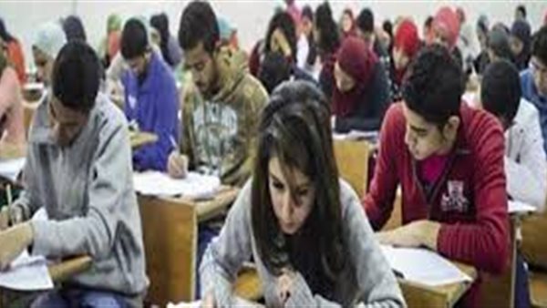 التعليم تعلن نسبة الزيادة في مصروفات المدارس واقتراح مفاجيء للثانوية العامة