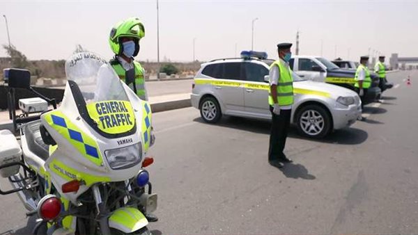 موعد انتهاء المهلة الزمنية لتركيب الملصق الإلكتروني للسيارات