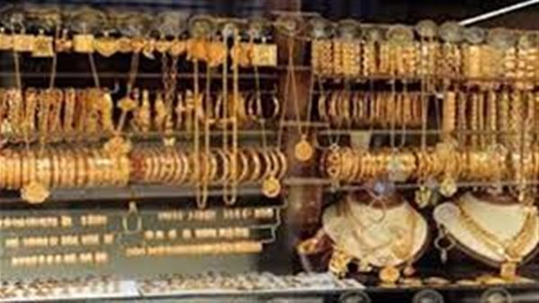 جنون المعدن الأصفر يتواصل.. مفاجأة جديدة في سعر الذهب اليوم 