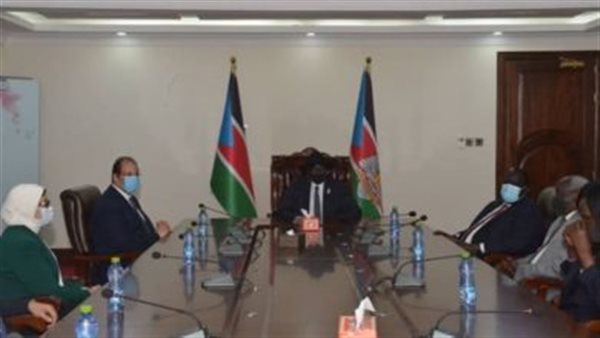 تفاصيل زيارة عباس كامل إلى جنوب السودان | فيديو