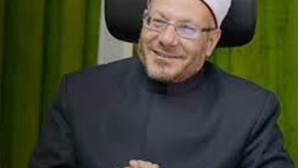 المفتي: الفهم السقيم للنص الشرعي المعتمد على القشور يجعل التدين معيبًا | فيديو