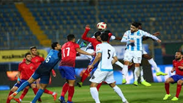 كواليس مفاوضات بيراميدز مع مهاجم الأهلي | فيديو