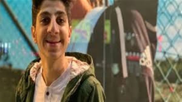 أستاذ جراحة تجميل يتعهد بمساعدة ضحية التنمر بجامعة كفر الشيخ | فيديو